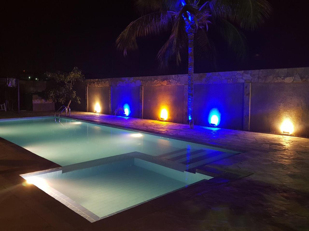 Sweet Garden Hotel Kumasi Esterno foto